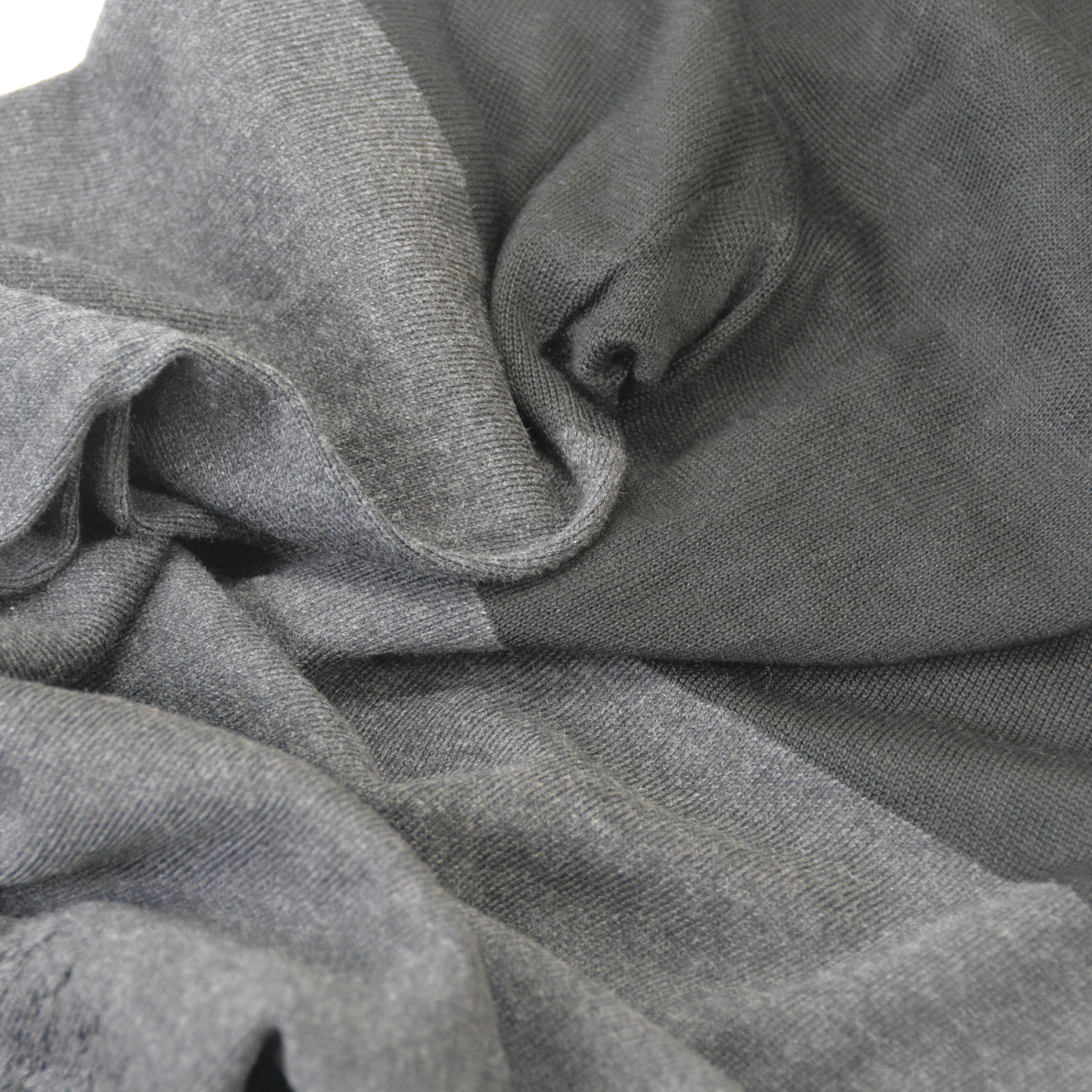 シルク100％とオーガニックコットン100％のワイドペチパンツ