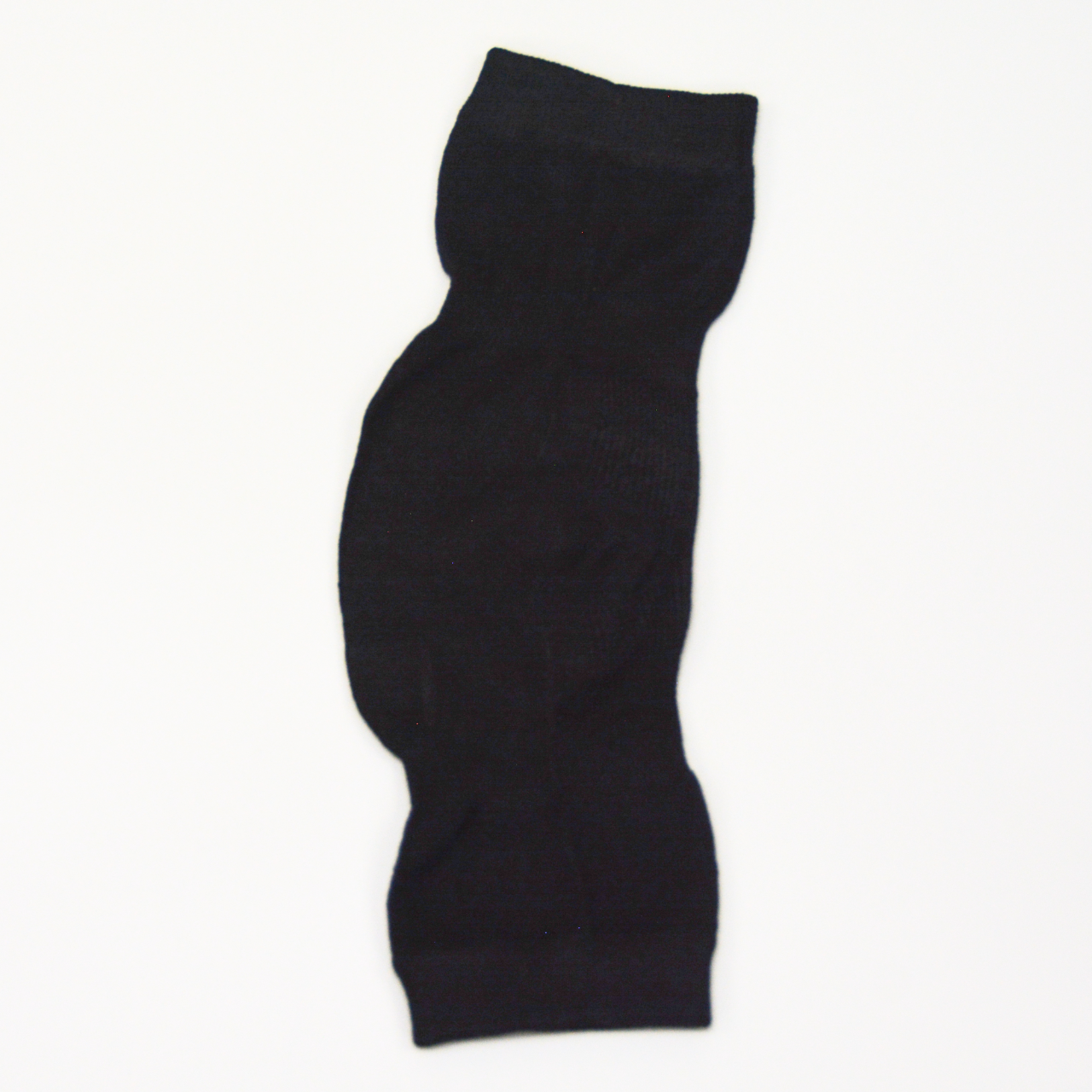 シルク膝ケアサポーター(1枚入り）～遠赤外線効果とシルクの相乗効果