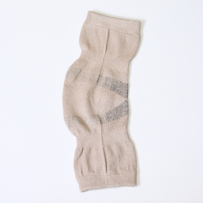 シルク膝ケアサポーター(1枚入り）～遠赤外線効果とシルクの相乗効果