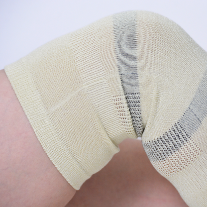 シルク膝ケアサポーター(1枚入り）～遠赤外線効果とシルクの相乗効果