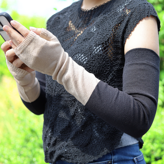 夏用UVカット美濃和紙糸おしゃれバイカラーアームカバーロング