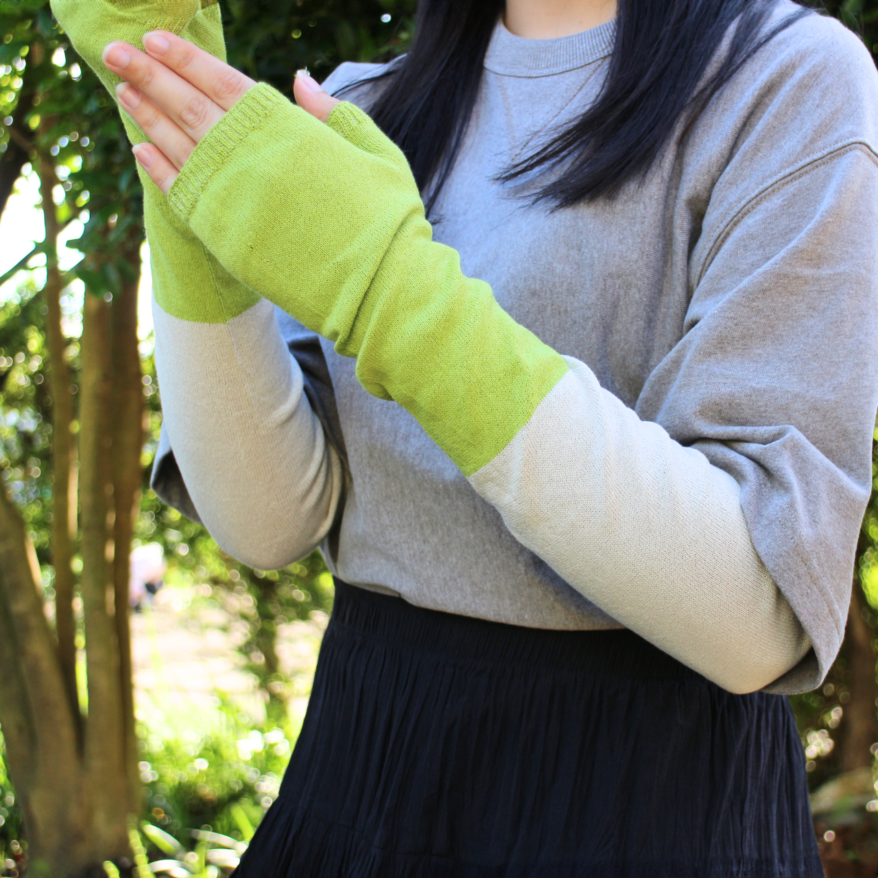 夏用UVカット美濃和紙糸おしゃれバイカラーアームカバーロング