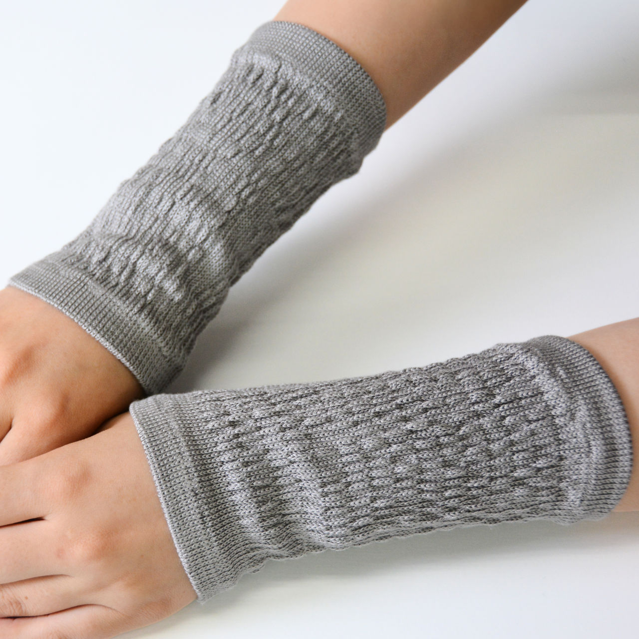 手首足首シルクウォーマー冷え取り