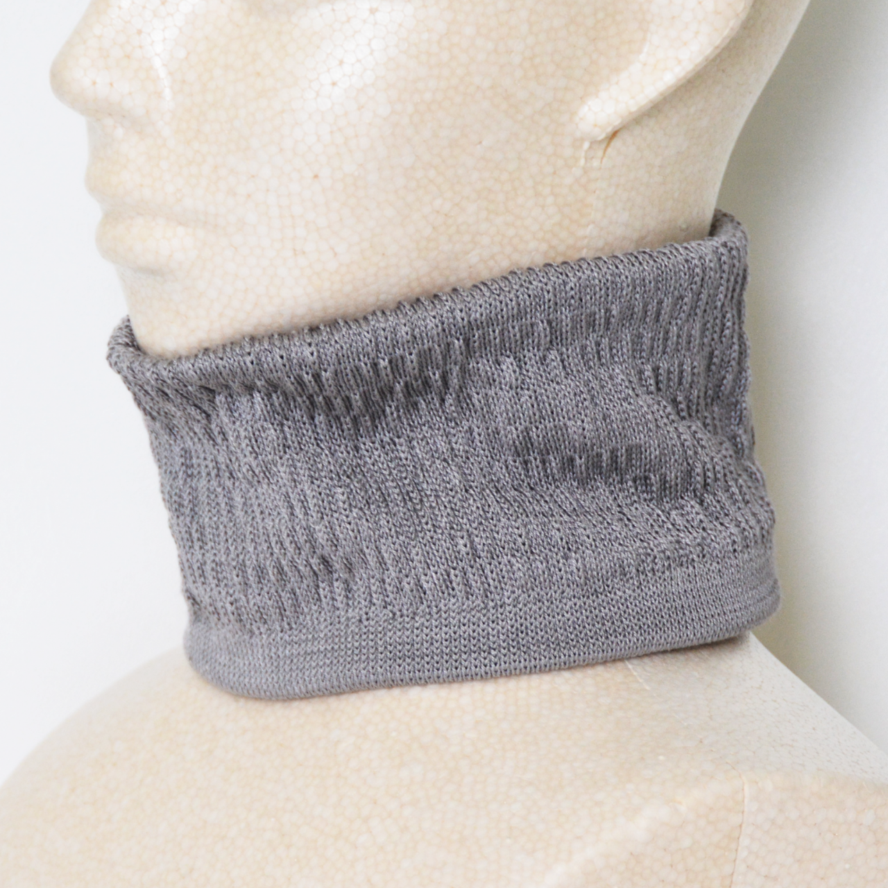 ネックウォーマーシルク100%室内就寝用に