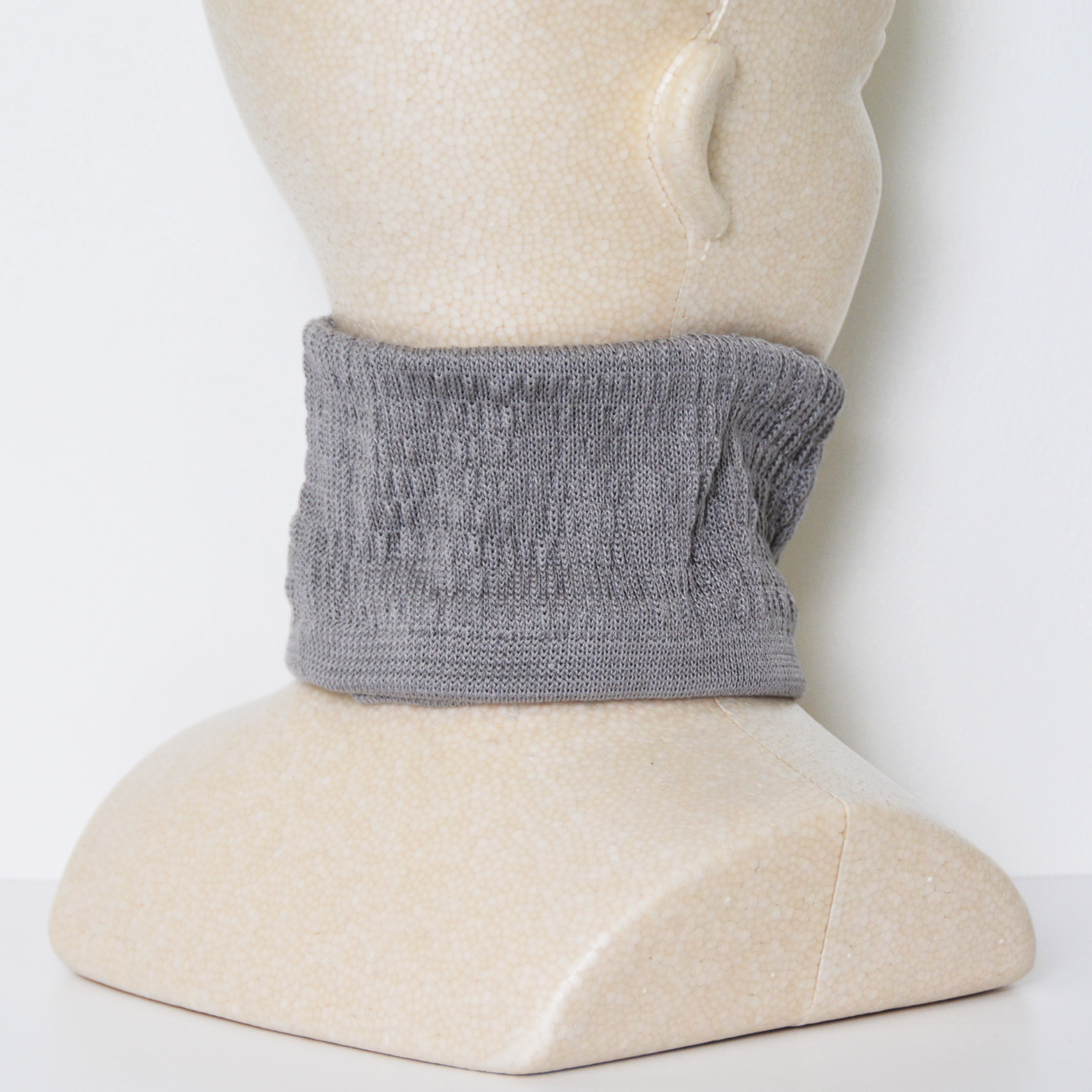 ネックウォーマーシルク100%室内就寝用に