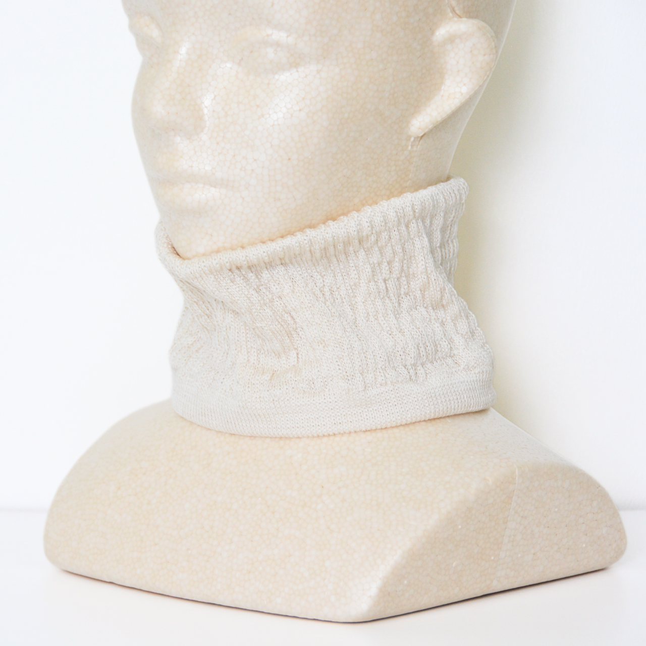 ネックウォーマーシルク100%室内就寝用に