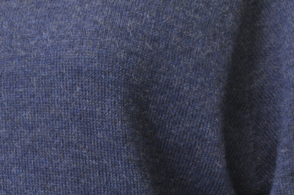 ベビーアルパカ100％ Vネック セーター