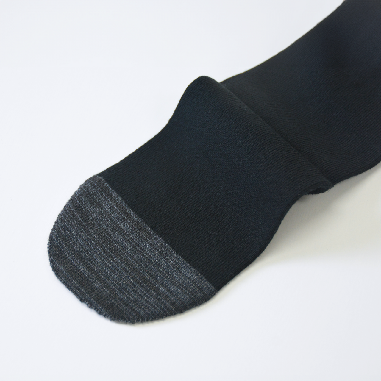 じんわり温かさが続く靴下（先丸）