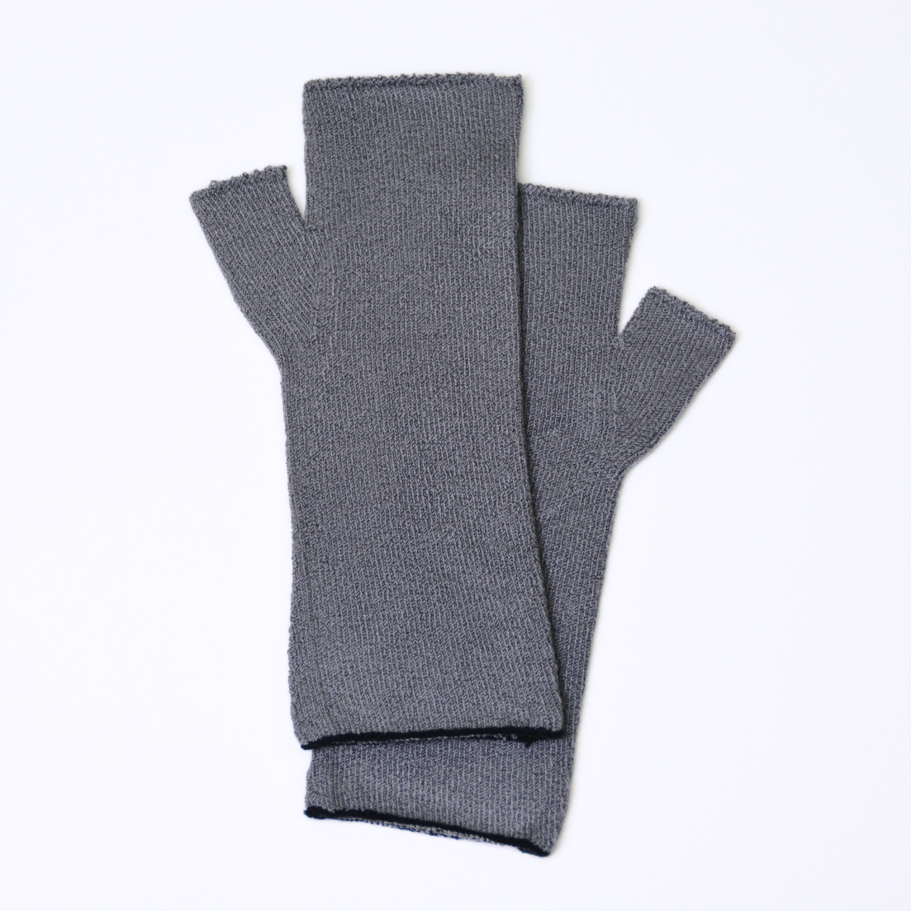 ハンドウォーマー上質シルク90％以上使用