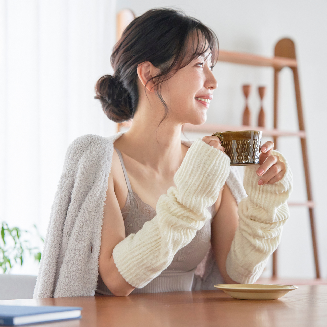 アームウォーマー ウール&シルクですっ極暖ったか