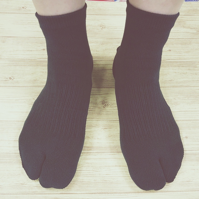 ガゼルソックスで健康的な足をサポート | 靴下